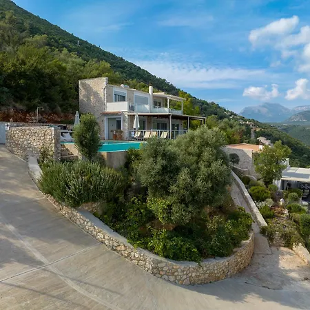 Alfresco Villa