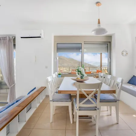 Alfresco Villa Sivota