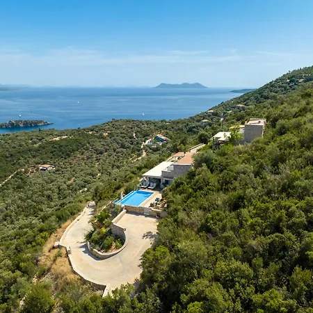 Alfresco Sivota